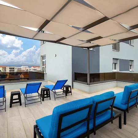 Awesome In With Kitchen